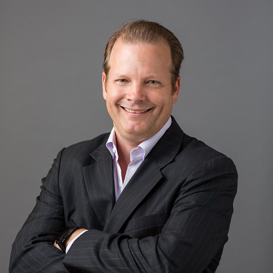 Chris Bryant Headshot
